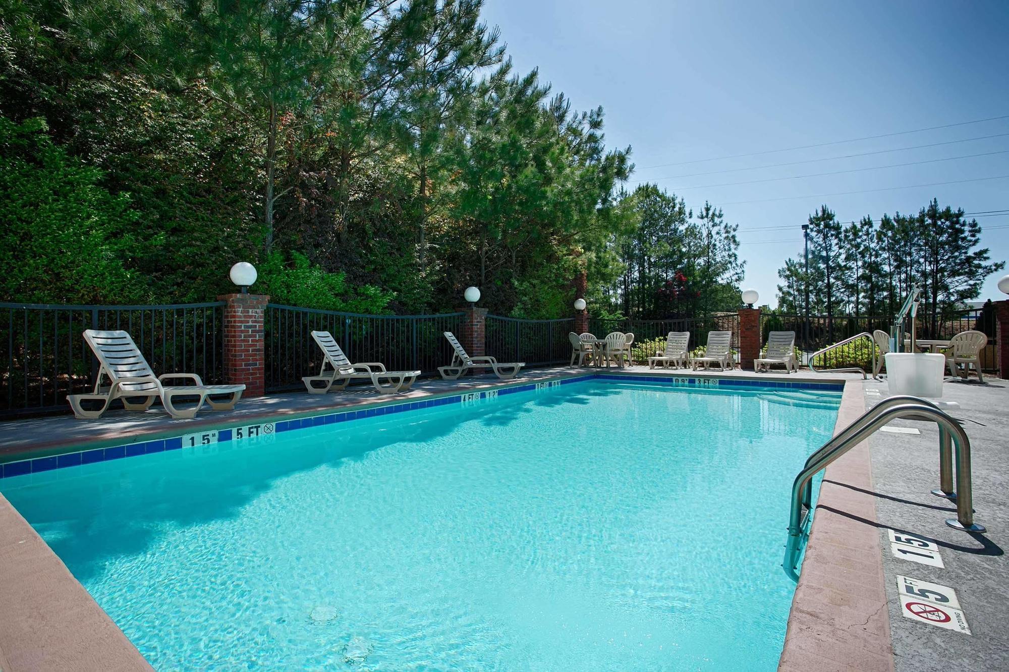 Best Western Hiram Inn And Suites Luaran gambar
